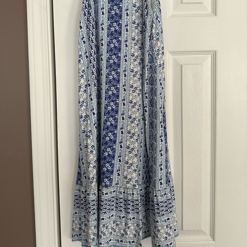 Blue/ white Lift dress